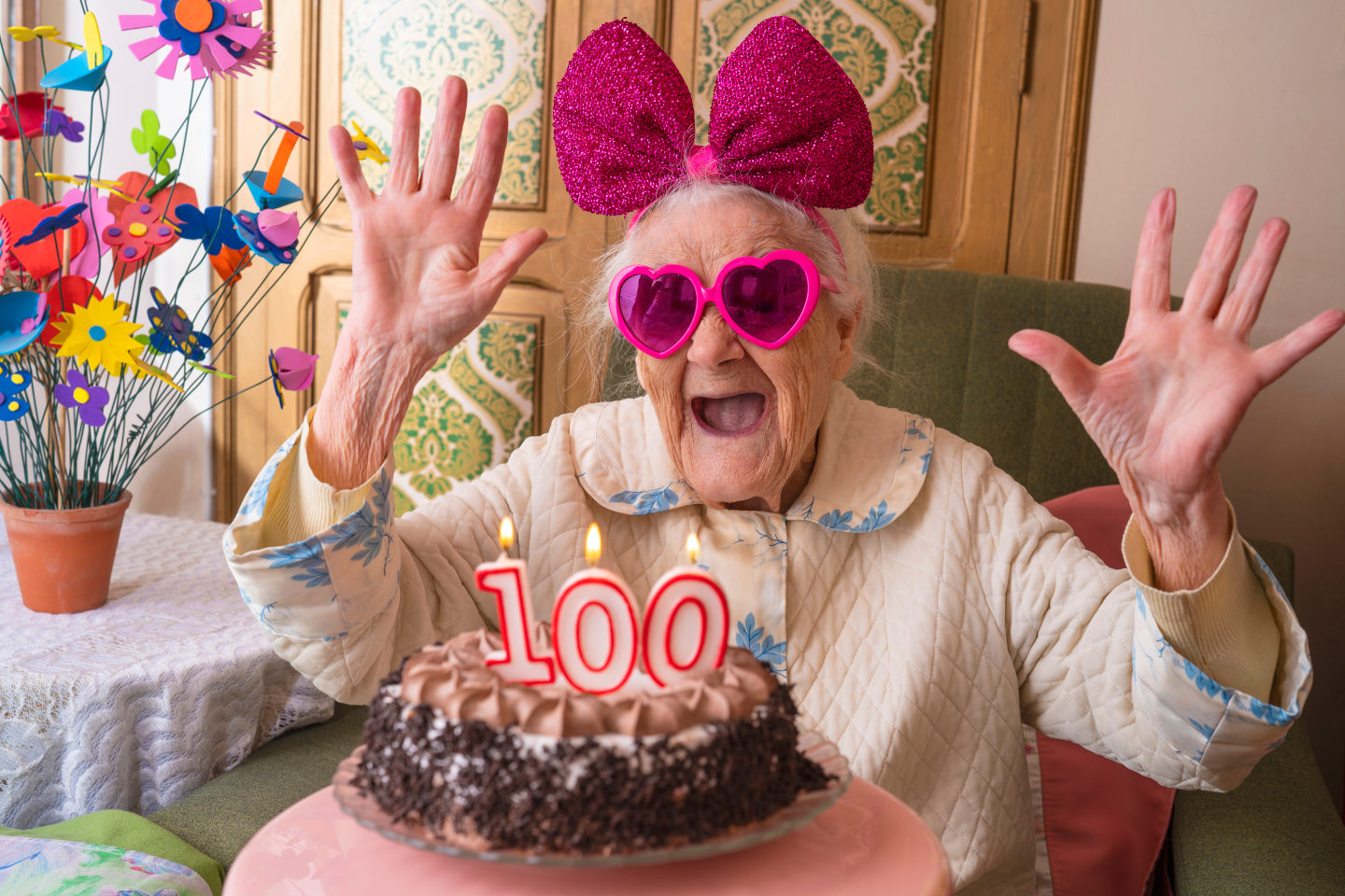 100 years old birthday cake to old woman elderly celebration funny humor