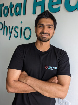 Manu – Physiotherapist